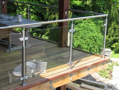Geländer fertig Bausatz Edelstahl Glas seitlich